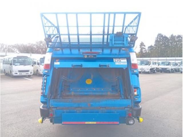 HINO DUTRO 2018 Image 31