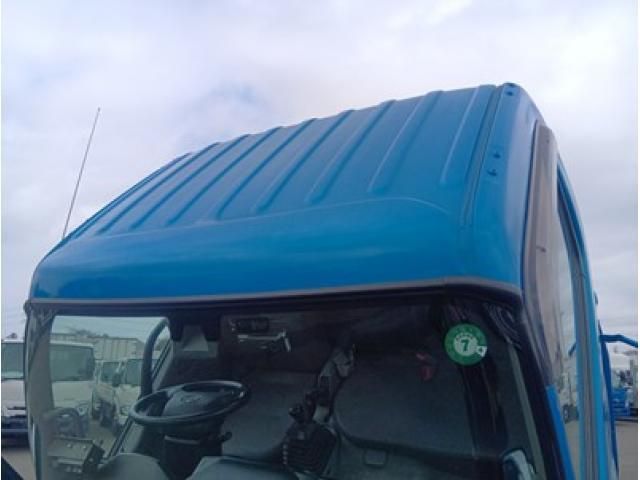 HINO DUTRO 2018 Image 31