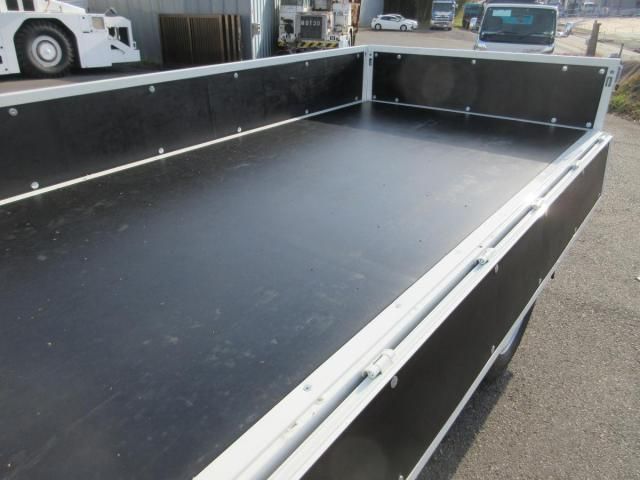 MITSUBISHI CANTER 2025 Image 31