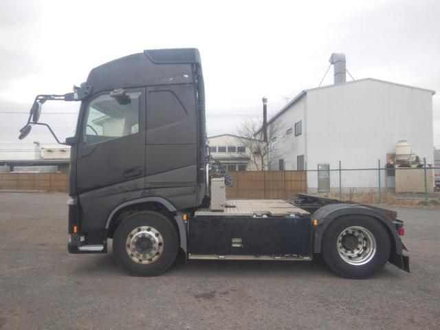 VOLVO FH 2015 Image 31