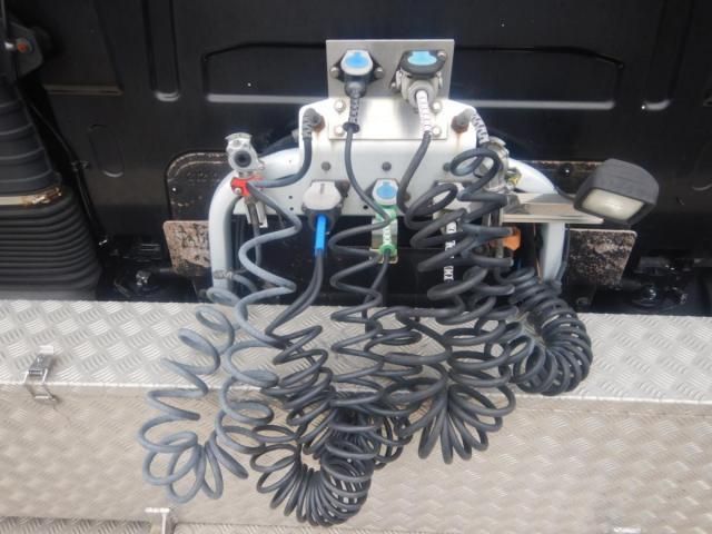 VOLVO FH 2015 Image 31