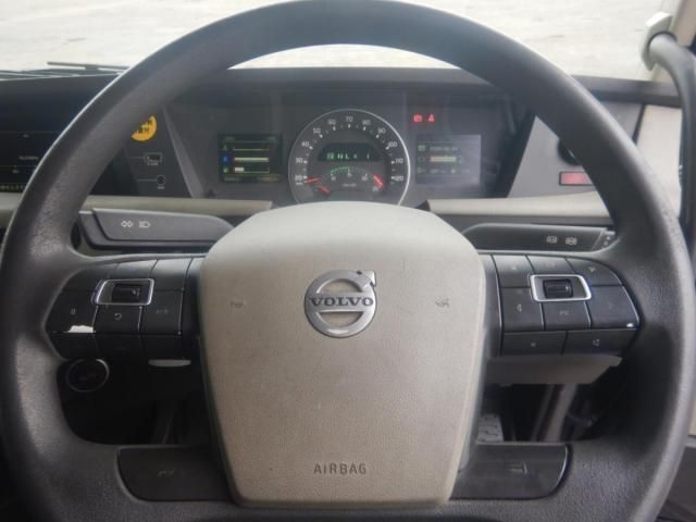 VOLVO FH 2015 Image 31