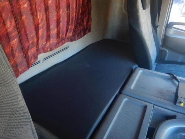 NISSAN DIESEL QUON 2013 Image 31