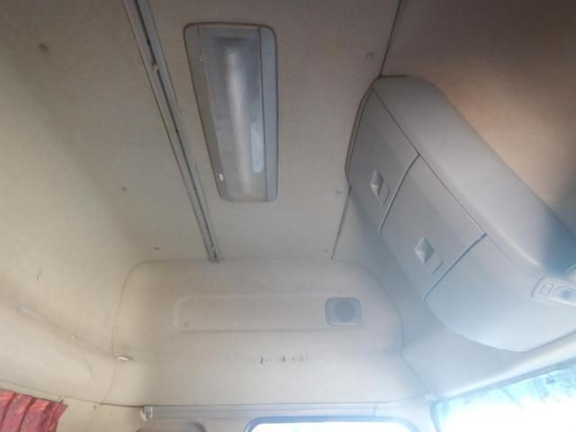 NISSAN DIESEL QUON 2013 Image 31