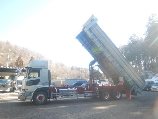 NISSAN DIESEL QUON 2013 Image 31