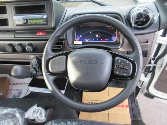 MITSUBISHI CANTER 2025 Image 31