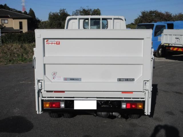 MITSUBISHI CANTER 2025 Image 31
