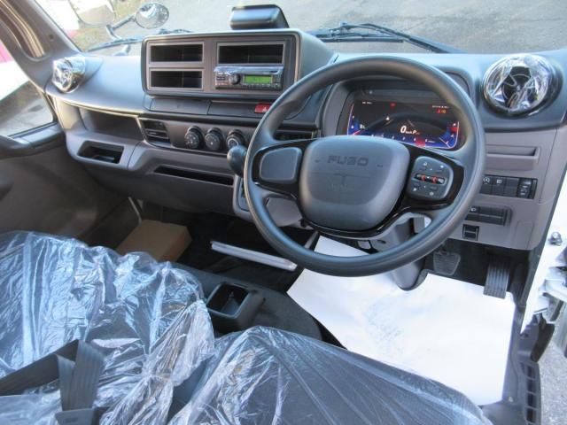 MITSUBISHI CANTER 2025 Image 31