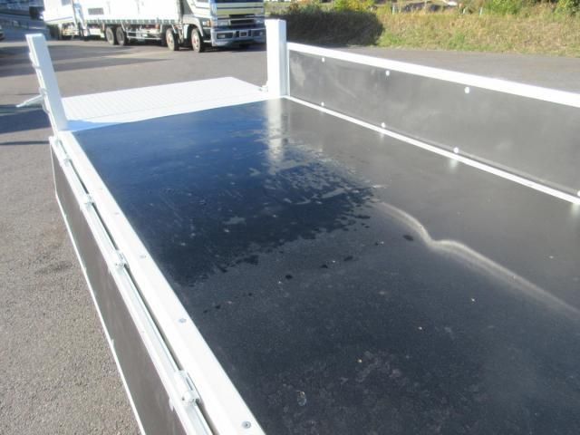 MITSUBISHI CANTER 2025 Image 31