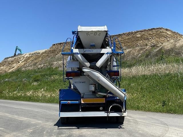 MITSUBISHI FUSOU SUPER GREAT 1997 Image 31