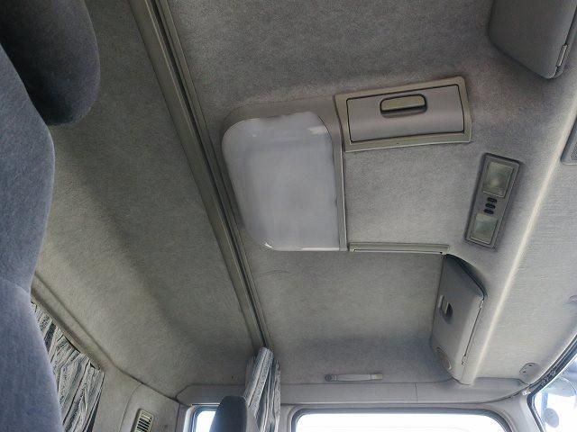 MITSUBISHI FUSOU SUPER GREAT 1997 Image 31