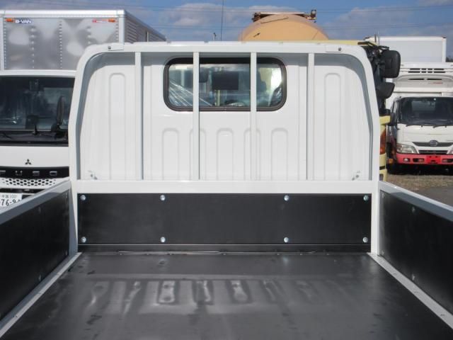 MITSUBISHI CANTER 2025 Image 31