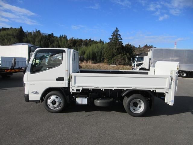 MITSUBISHI CANTER 2025 Image 31