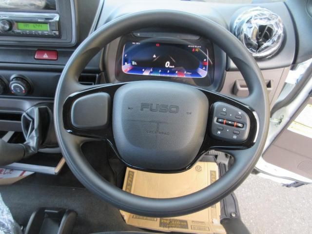 MITSUBISHI CANTER 2025 Image 31