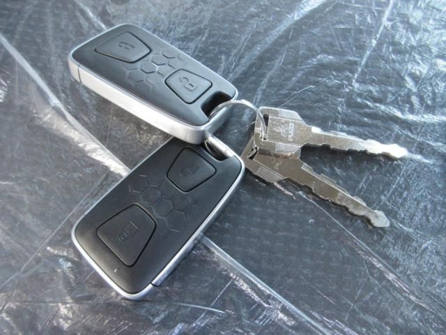 MITSUBISHI CANTER 2025 Image 31