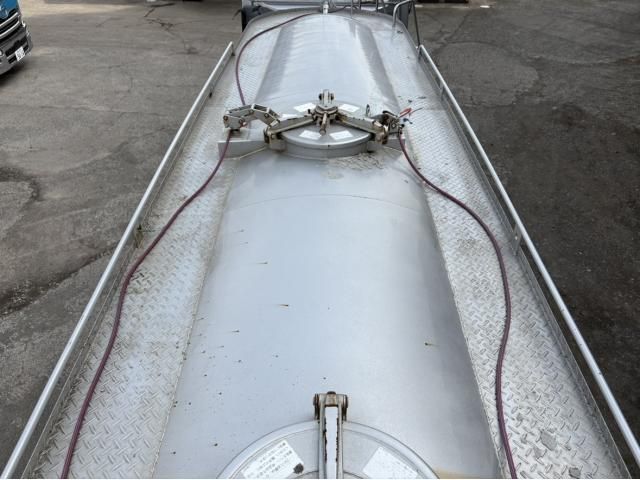 NISSAN DIESEL QUON 2014 Image 31