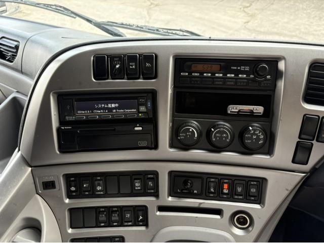 NISSAN DIESEL QUON 2014 Image 31