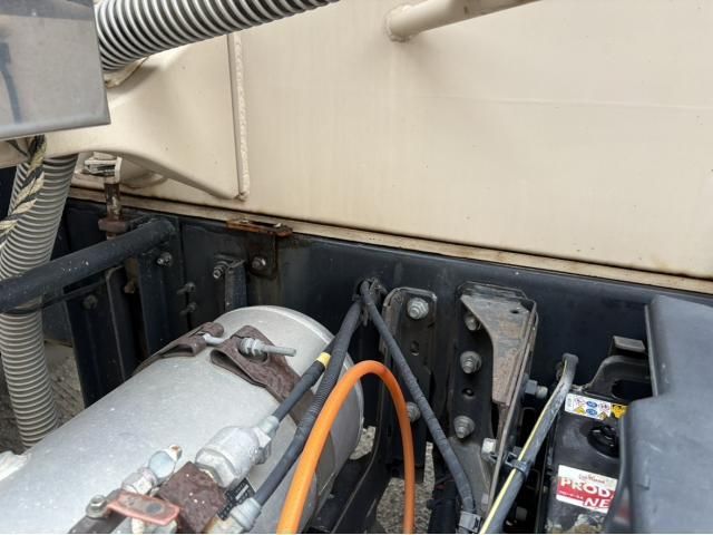 HINO PROFIA 2014 Image 31