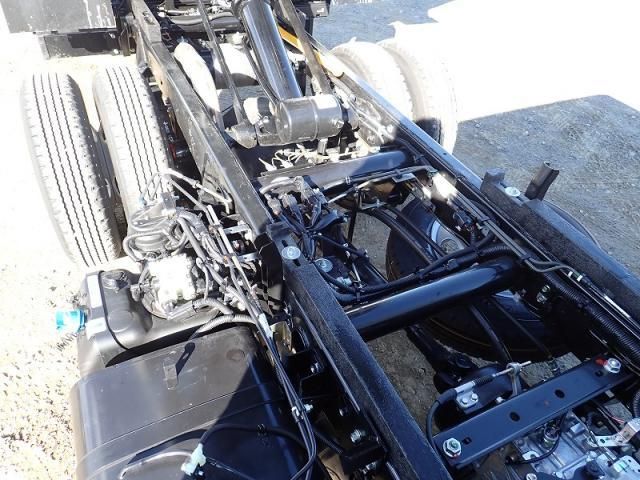 MITSUBISHI CANTER 2025 Image 31