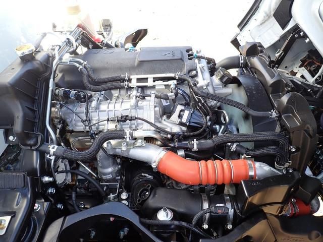 MITSUBISHI CANTER 2025 Image 31