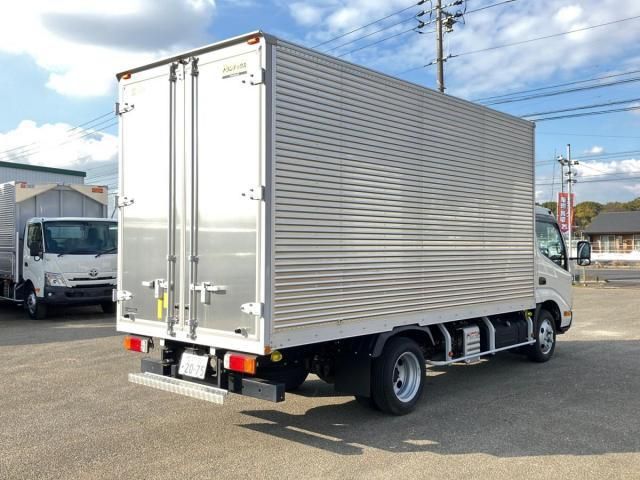 HINO DUTRO 2025 Image 31