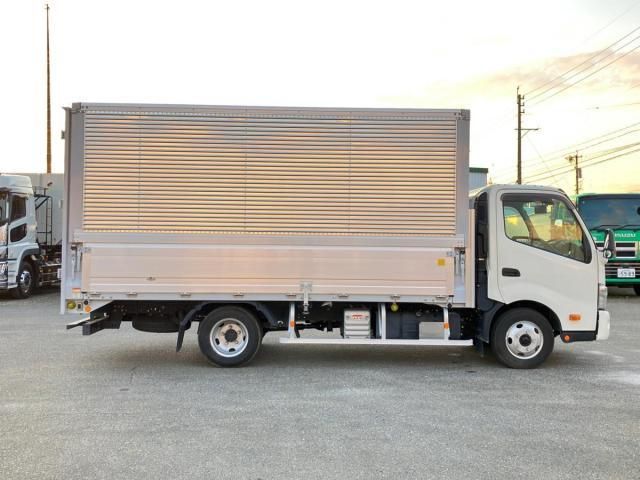 HINO DUTRO 2022 Image 31