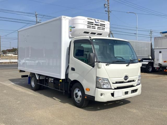 HINO DUTRO 2025 Image 31