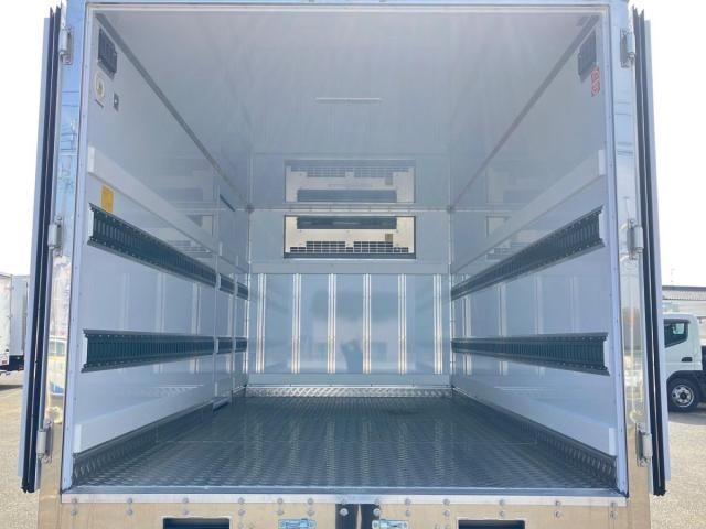 HINO DUTRO 2025 Image 31