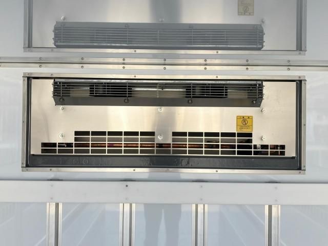 HINO DUTRO 2025 Image 31