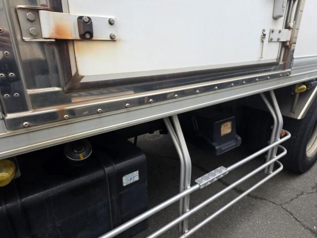 HINO PROFIA 2014 Image 31