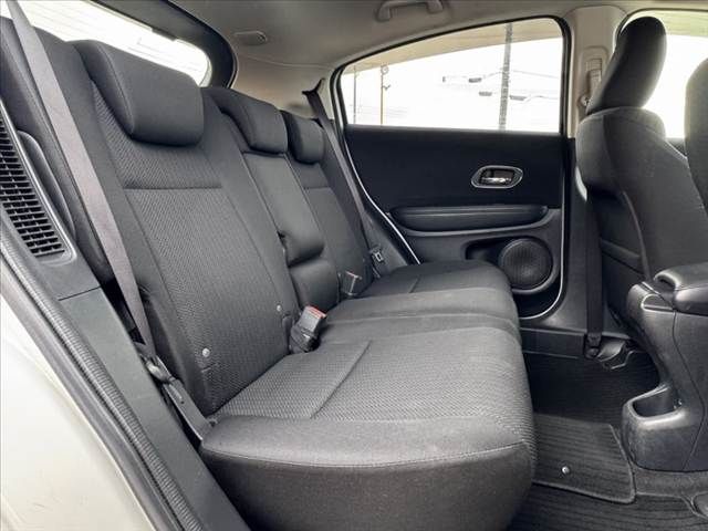 HONDA VEZEL HYBRID 2015 Image 31