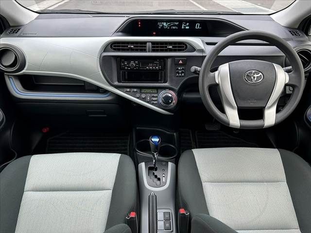 TOYOTA AQUA 2014 Image 31