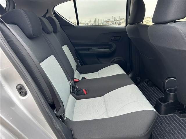 TOYOTA AQUA 2014 Image 31