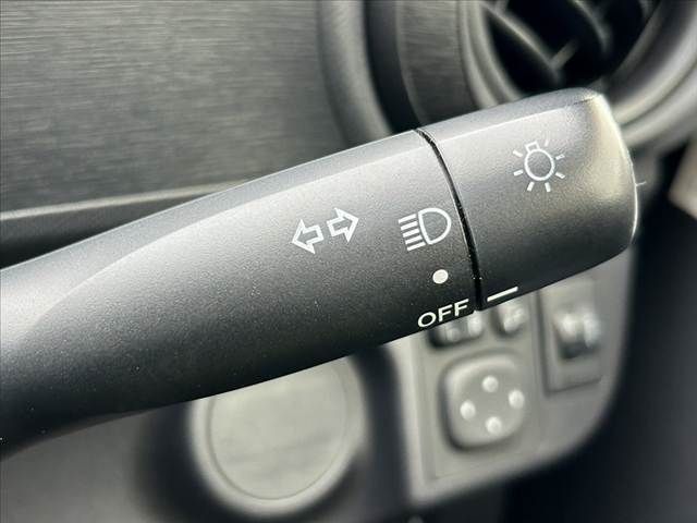 TOYOTA AQUA 2014 Image 31