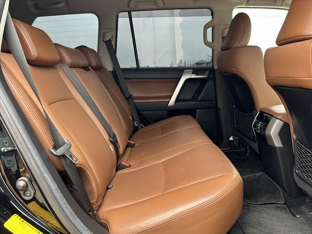 TOYOTA LANDCRUISER PRADO 2021 Image 31