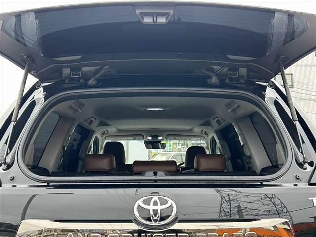 TOYOTA LANDCRUISER PRADO 2021 Image 31