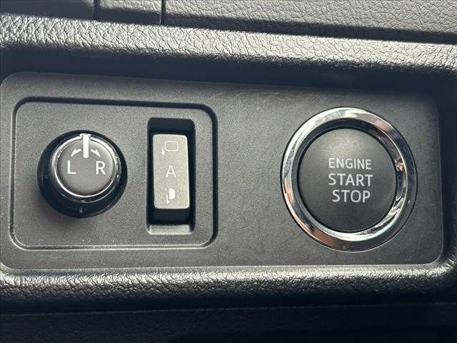 TOYOTA LANDCRUISER PRADO 2021 Image 31