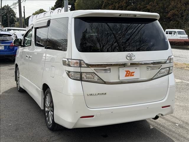 TOYOTA VELLFIRE 2012 Image 31