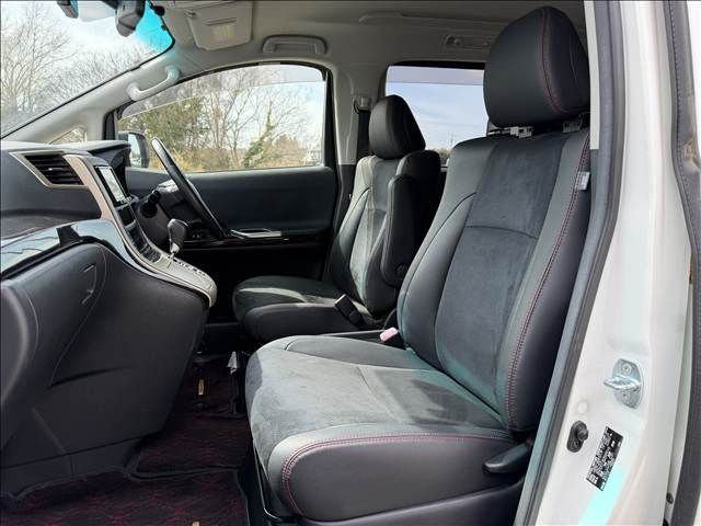 TOYOTA VELLFIRE 2012 Image 31