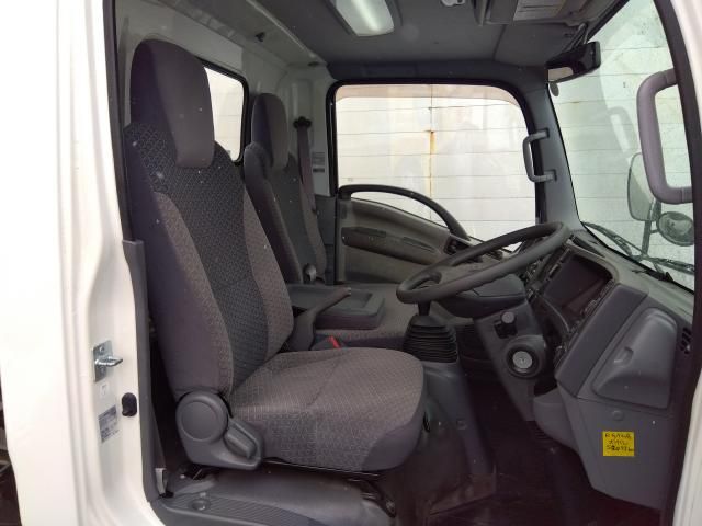 ISUZU ELF 2018 Image 31