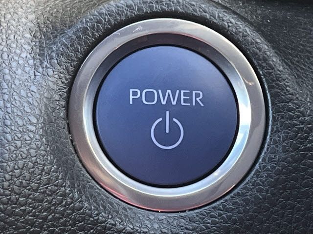 TOYOTA YARIS CROSS HYBRID 2024 Image 31