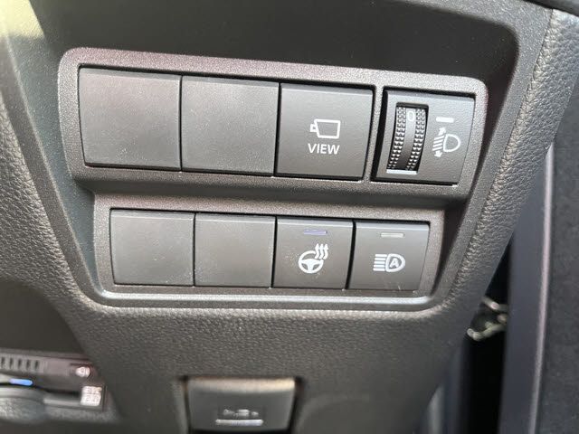 TOYOTA YARIS CROSS HYBRID 2024 Image 31