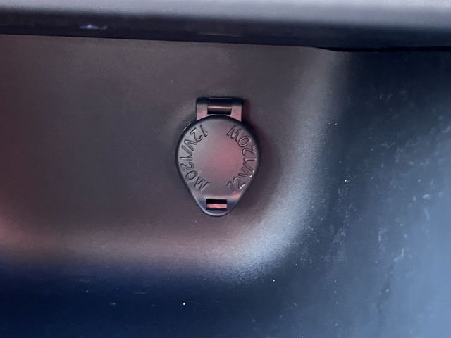 TOYOTA YARIS CROSS HYBRID 2024 Image 31