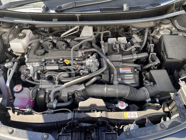 TOYOTA YARIS CROSS HYBRID 2024 Image 31