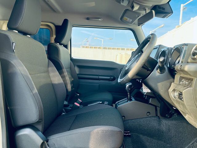 SUZUKI JIMNY 4WD 2023 Image 31