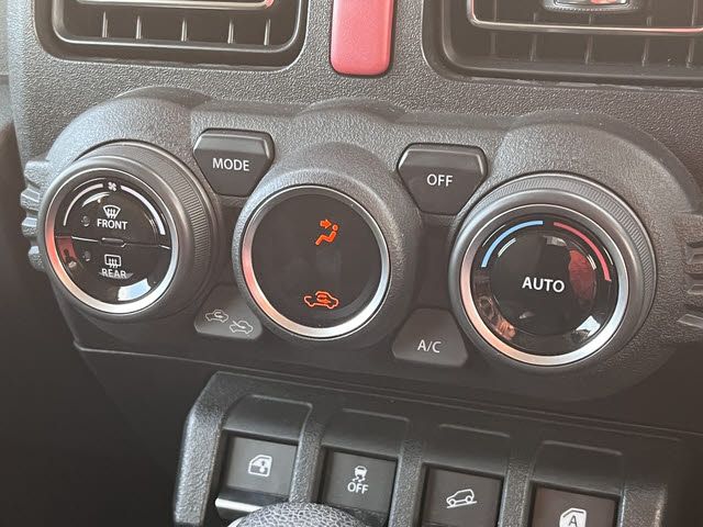 SUZUKI JIMNY 4WD 2023 Image 31
