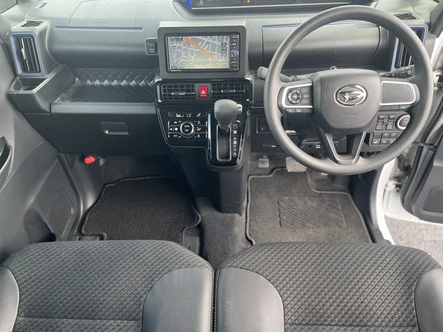 DAIHATSU TANTO CUSTOM 2021 Image 31