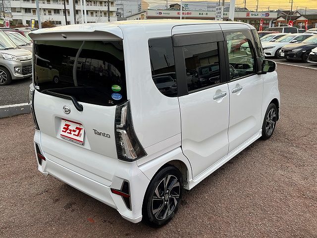 DAIHATSU TANTO CUSTOM 2020 Image 31