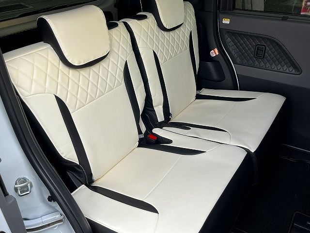 DAIHATSU TANTO CUSTOM 2020 Image 31