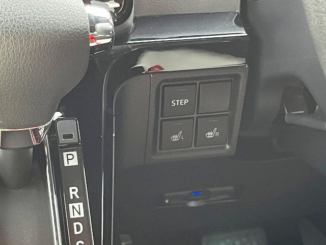 DAIHATSU TANTO CUSTOM 2020 Image 31